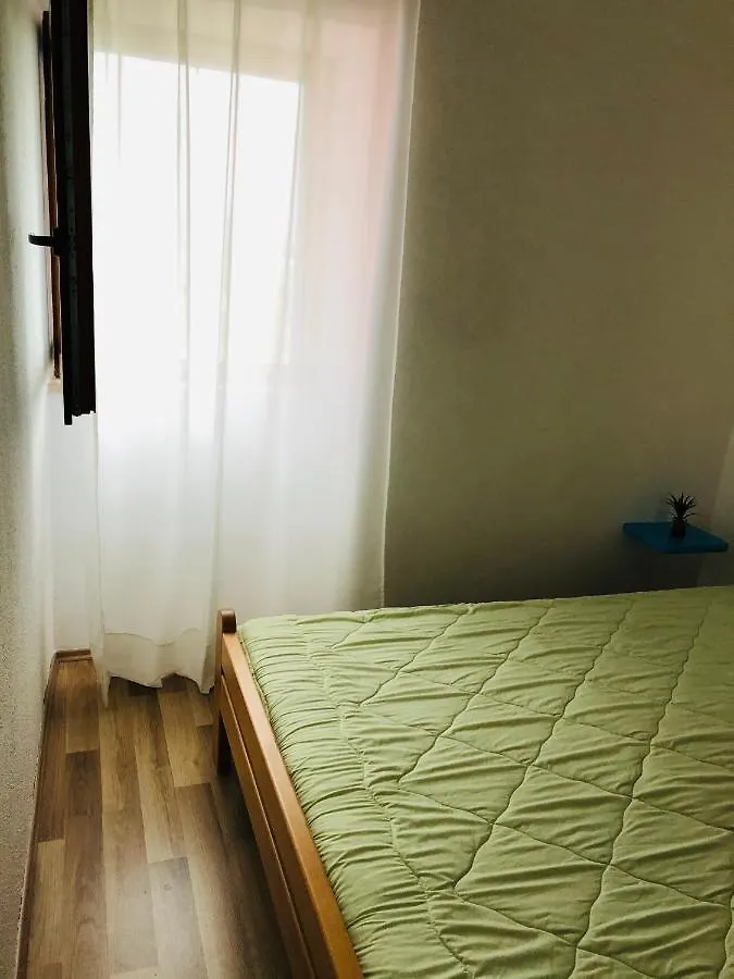 דירה אומאג Apartman Lina