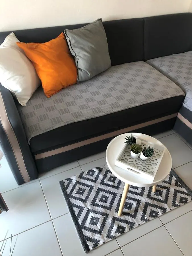 דירה אומאג Apartman Lina